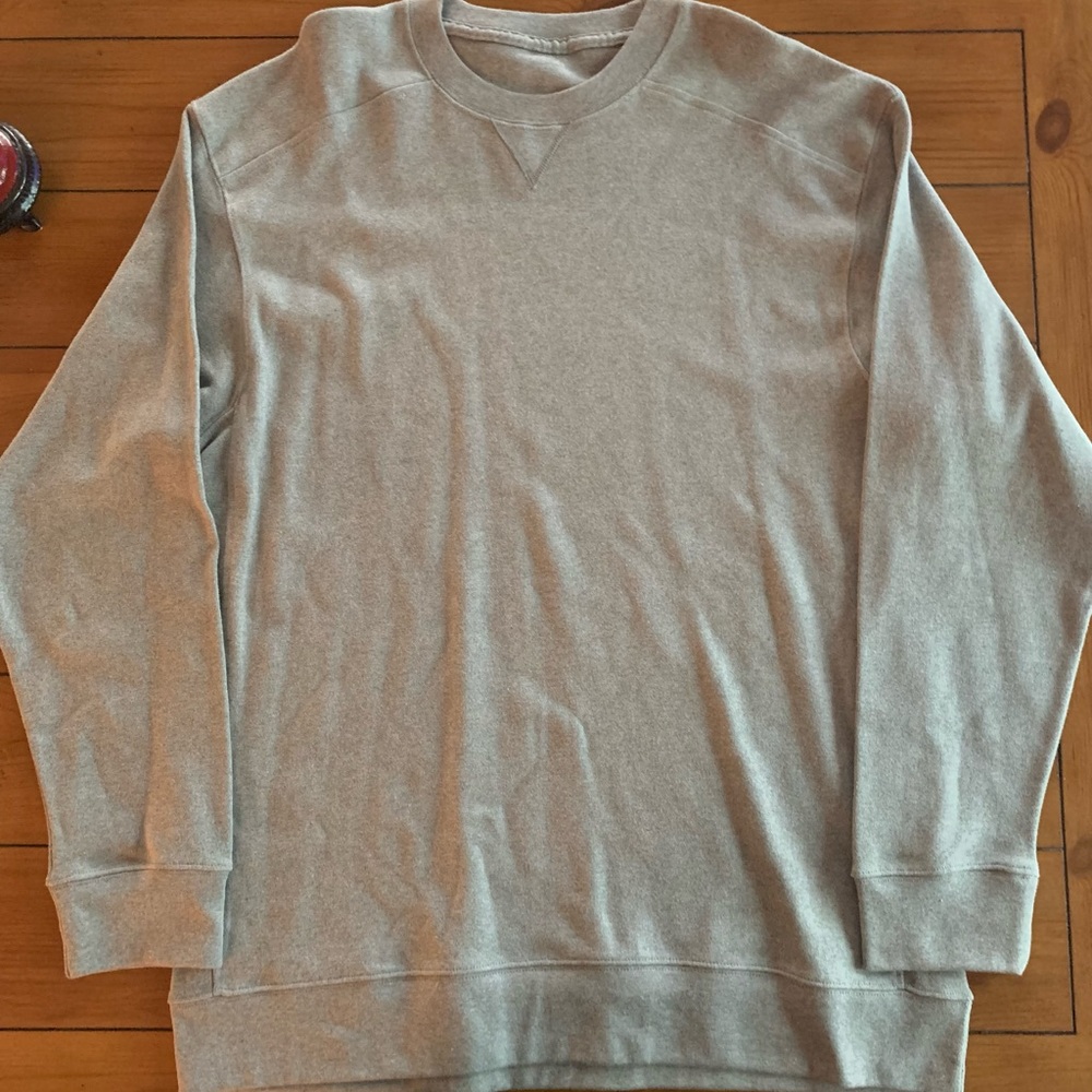 Mens Medium Super Soft NWOT sweatshirt